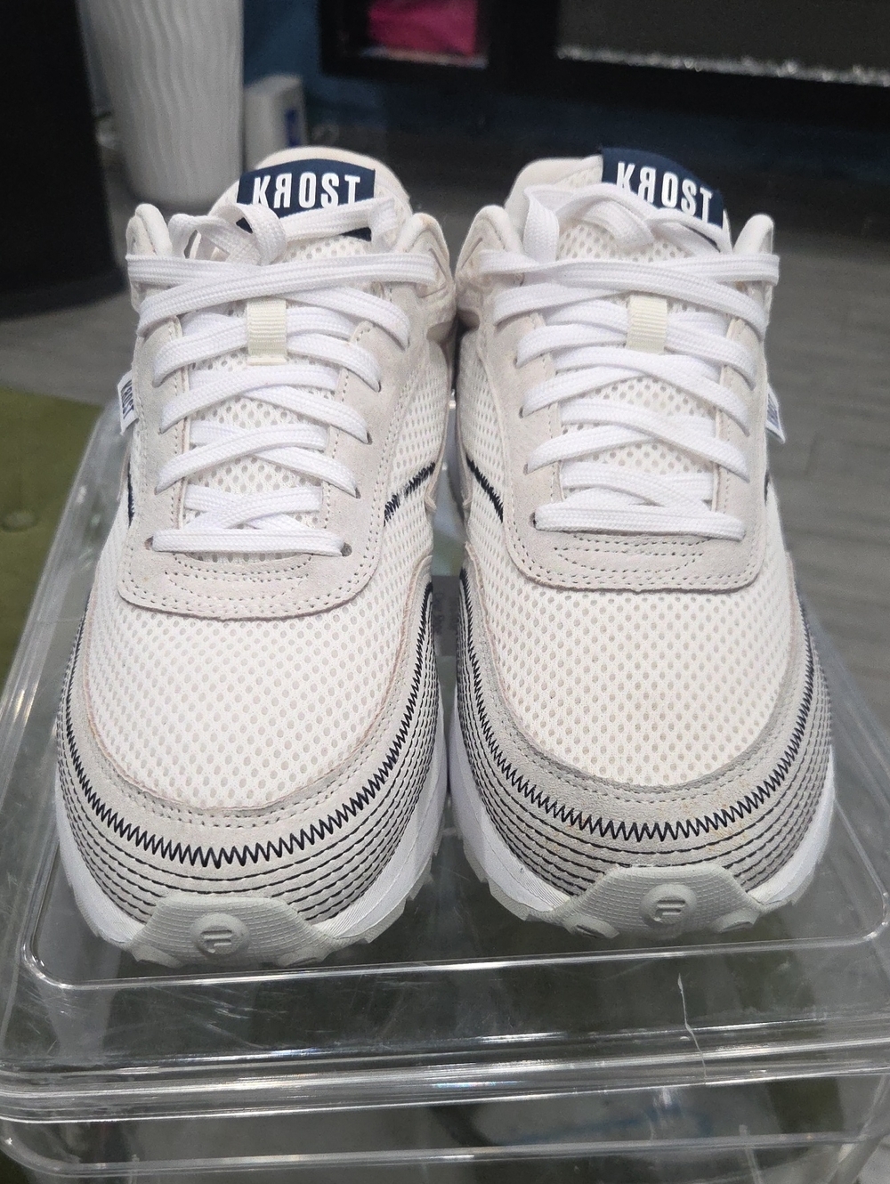 Kaos Men White Mesh Athletic Sneakers